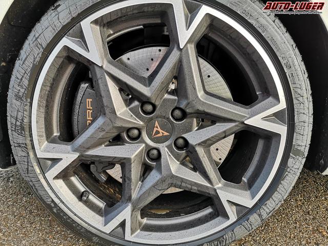 Cupra Leon Sportstourer 2.0 TSI 245 kW 4Drive VZ Kombi 2.0TSI DSG 4x4 ABT AHK GV5 LED el. Hk 