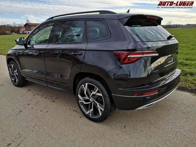 Skoda Karoq Sportline 2.0TDI DSG 4x4 AHK Matrix Leder 19 Zoll 