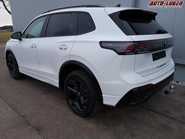 Volkswagen Tiguan 2.0 TDI 110 kW R-Line DSG Head Up Black 360 AHK 