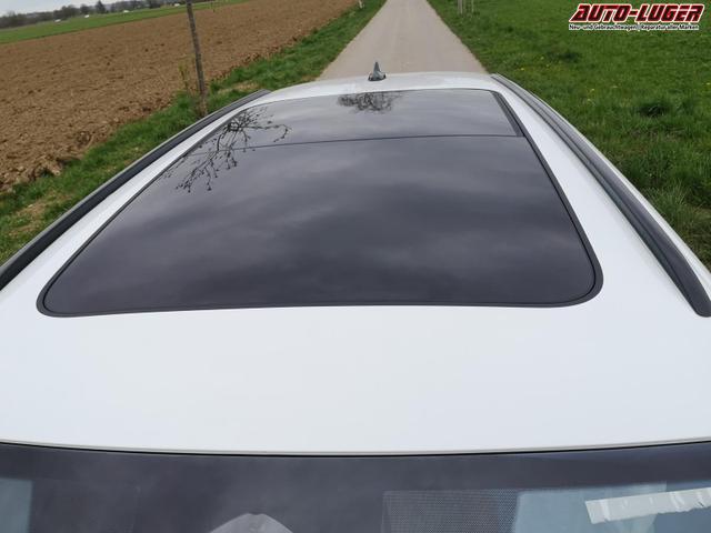 Skoda Superb Combi 1.5 TSI iV 150 kW Sportline Kombi Head Up Pano AHK GV5 