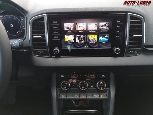Skoda Karoq Selection 1.5 TSI DSG GV5 AHK Navi ACC 
