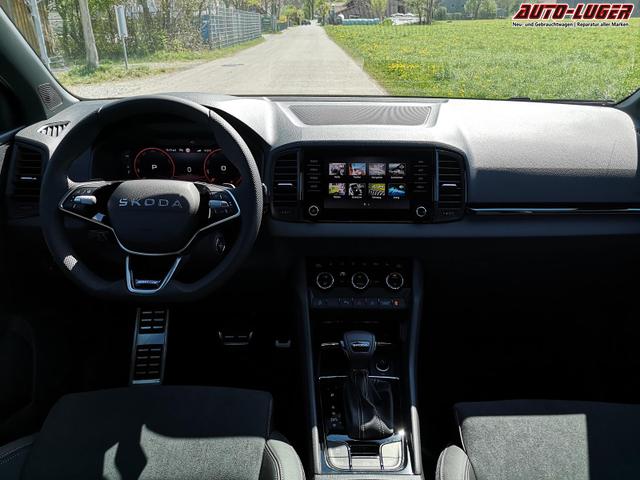 Skoda Karoq Sportline 2.0TDI DSG 4x4 AHK Matrix Pano Sound Leder 19 Zoll 