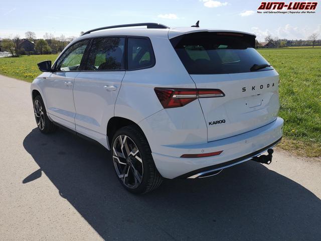 Skoda Karoq Sportline 2.0TDI DSG 4x4 AHK Matrix Leder 19 Zoll 