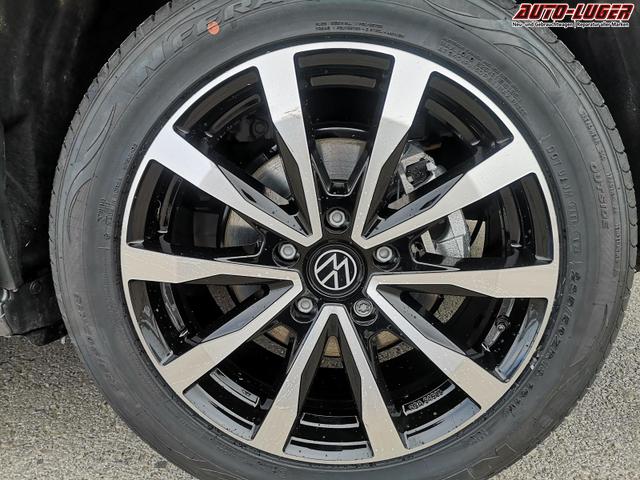 Volkswagen T7 Multivan 2.0 TDI KÜ DSG Navi Standh. Sport Edition Pano Travel 