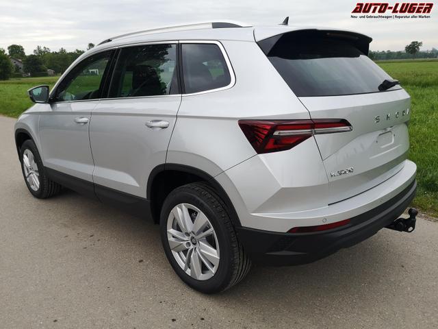 Skoda Karoq Selection 1.5 TSI DSG ABT GV5 AHK 17 Ladeb 