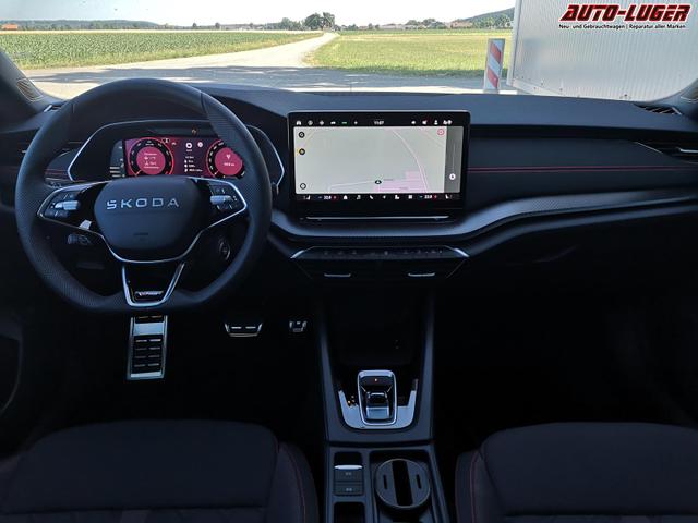 Skoda Octavia Combi 2.0 TSI 195 kW RS Kombi ABT 2.0TSI Pano Matrix Area AHK Sound GV5 
