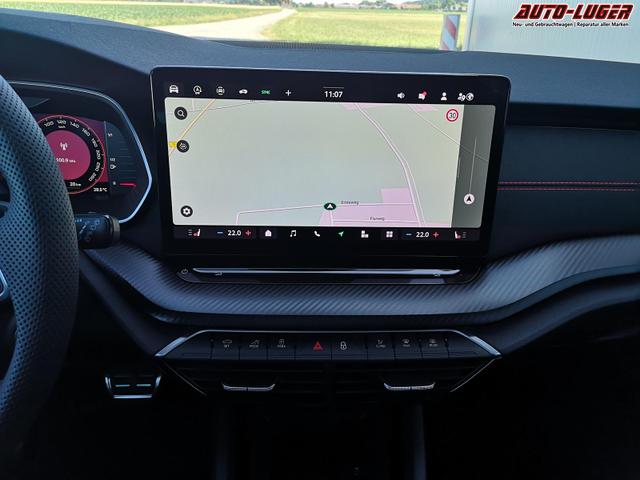 Skoda Octavia Combi 2.0 TSI 195 kW RS Kombi ABT 2.0TSI Pano Matrix Area AHK Sound GV5 
