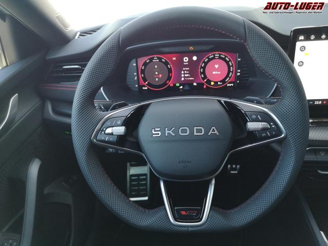 Skoda Octavia Combi 2.0 TSI 195 kW RS Kombi 2.0TSI Pano Matrix Area AHK Sound GV5 