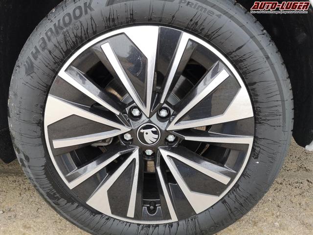 Skoda Superb Combi 2.0 TDI 142kW 4x4 Selection DSG AHK 360 Head Up 