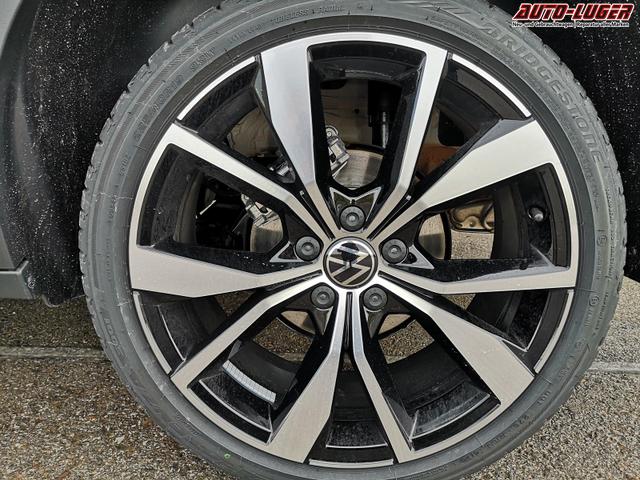 Volkswagen T-Roc R-Line 1.5TSI DSG ABT AHK Pano ACC 19 Zoll 