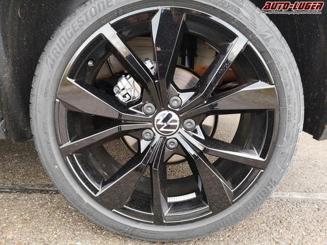 Volkswagen T-Roc R-Line 1.5TSI DSG ABT AHK Pano ACC 19 Zoll schwarz 