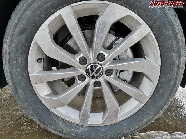 Volkswagen T-Roc LIFE 1.5 TSI DSG GV5 PDC Kamera ACC LED Sunset 17 Zoll 