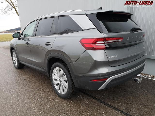 Skoda Kodiaq 2.0 TDI 142 kW 4x4 Selection 7 Sitzer AHK Navi Kamera 