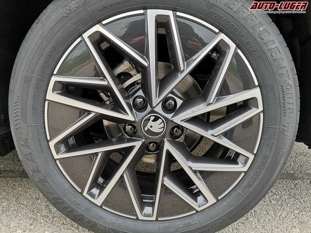 Skoda Octavia Combi 1.5 TSI mHEV 110 kW Selection Kombi DSG AHK ACC Kamera Sunset 