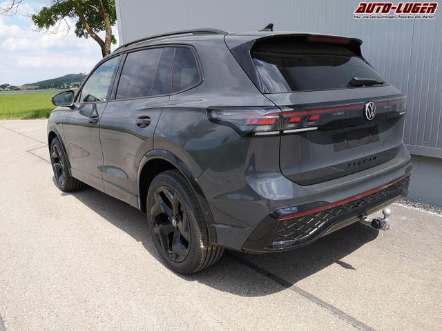Volkswagen Tiguan 2.0 TDI 110 kW R-Line DSG Head Up Black 360 AHK 