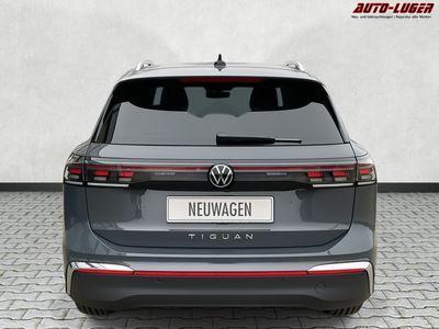 Volkswagen Tiguan 2.0 TDI 110 kW Elegance DSG IQ.Light / ACC AHK 