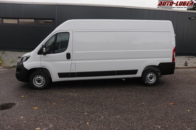 Fiat Professional Ducato series 9 35 L4H2 Kawa verblecht 140 MJT Euro-6D-Final MT 549 - Ducato Weiß "076 Sitzbezug Schwarz mit Ducato-Logo auf Kopfstütze" "502 Beifahrerairbag für Beifahrerdoppelsitz 5W3 Paket ""Techno Nav"" 5W6 Paket ""Visibility"" 5YJ Paket ""City"" 619 Heckflügeltüren 260 Grad Öffnung (Bei Auswahl Opt. 619 i.V.m. 519.muss Opt. 029 mitbestellt werd 6JA Starre Anhängerkupplung 835 Ablagefach im Dach (Serie bei Maxi 40 + Doka) 92P Kraftstofftank 75 Liter JKU 230-Volt-Steckdose an der Mittelkonsole 077 verstärkte Federn hinten SERIE"