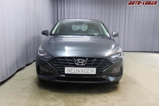 Hyundai i30 FL 1.0 T-GDi 7DCT Comfort CP MY23 88kW 48V Dark Knight 