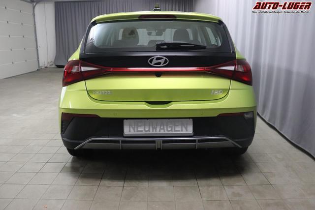Hyundai i20 Comfort 1.2 58 kW (79 PS) Klimaanlage, Navigationssystem, Radio mit DAB, Apple CarPlay & Android Auto, Rückfahrkamera, Einparkhilfe hinten, Lichtsensor, Spurhalteassistent, Fernlichtassistent, Verkehrszeichenassistent uvm. 