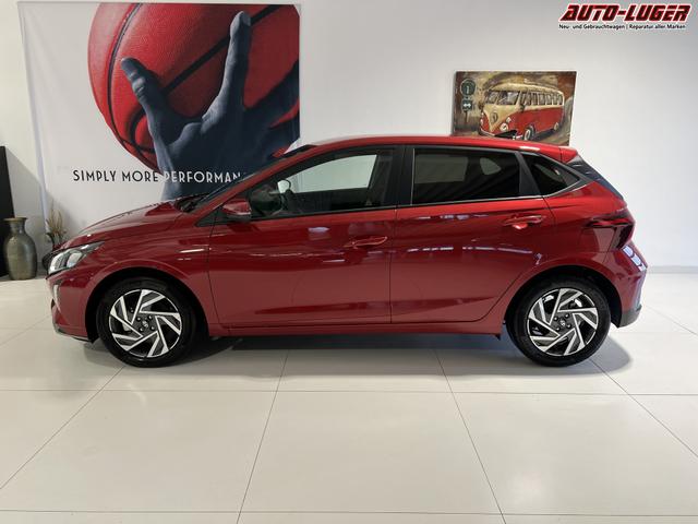 Hyundai i 20 1,0 T GDI 100 PS Family Dragon Red Perl