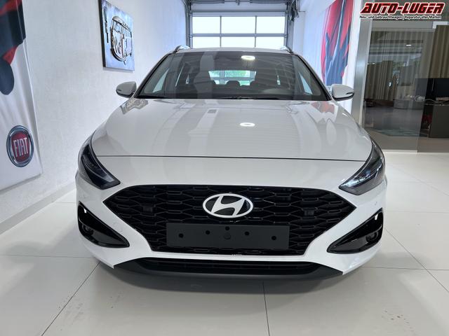 Hyundai i30 GO Serenity White