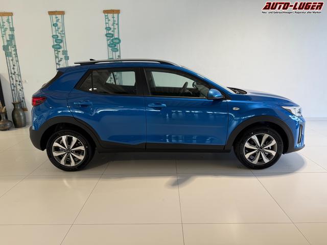 Kia Stonic Blau