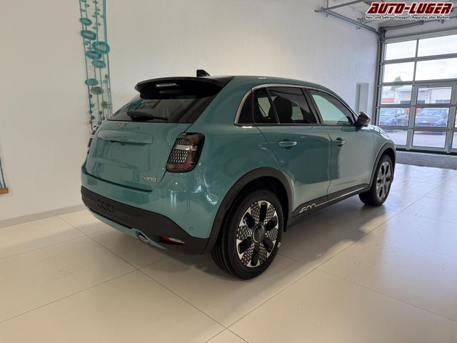 Fiat 600 La Prima Aqua Blau