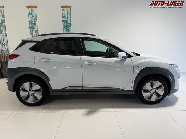 Hyundai Kona Elektro Chalk White