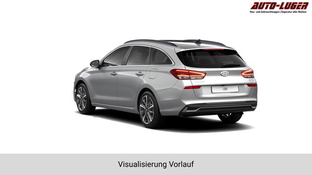 i30 Kombi Shimmering Silver, Beispielbilder, ggf. teilweise mit Sonderausstattung