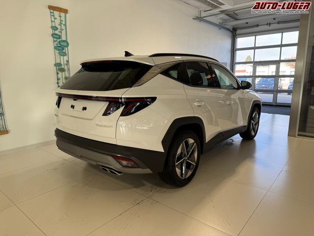 Hyundai Tucson NX4 GO Plus