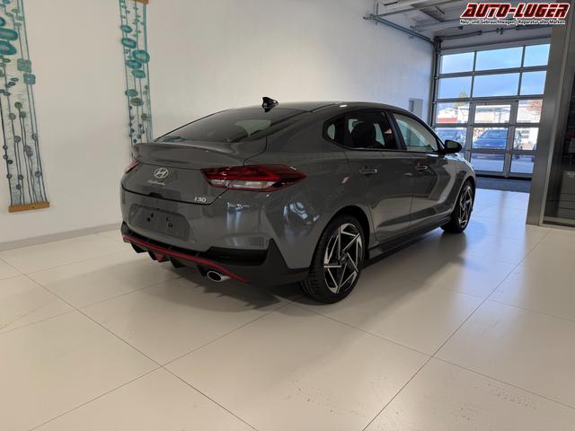 Hyundai i30 Fastback N Line Shadow Grey