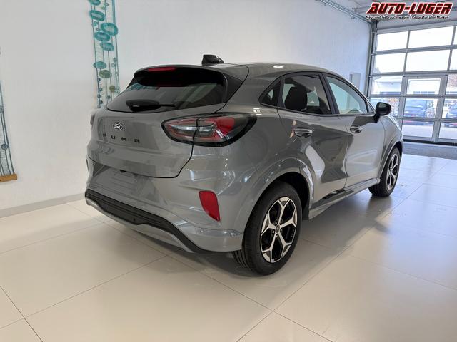 Ford Puma ST-Line Solar Silber