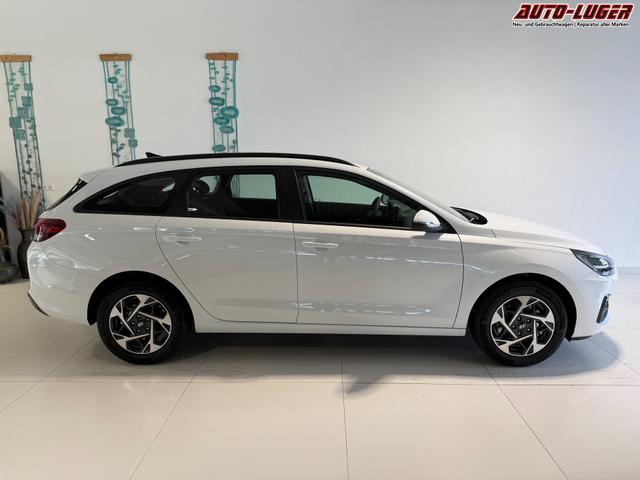 Hyundai i30 Kombi GO Serenity White