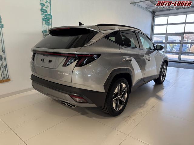 Hyundai Tucson GO Shimmering Silver