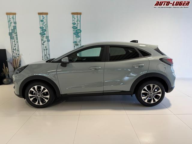 Ford Puma Titanium Cactus Grau