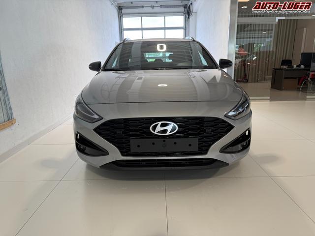 Hyundai i30 Kombi GO Plus Shimmering Silver