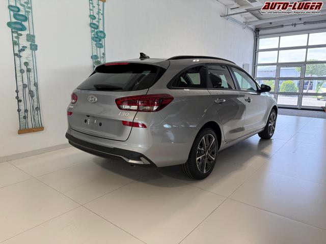 Hyundai i30 Kombi GO Plus Shimmering Silver