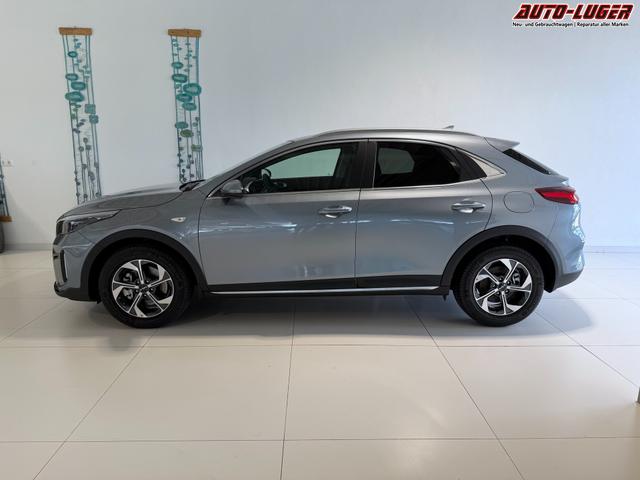 Kia XCEED Lunar Silver