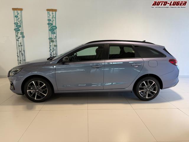 Hyundai i30, Beispielbilder, ggf. teilweise mit Sonderausstattung