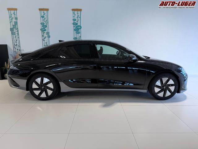 IONIQ 6 Schwarz Schiebedach
