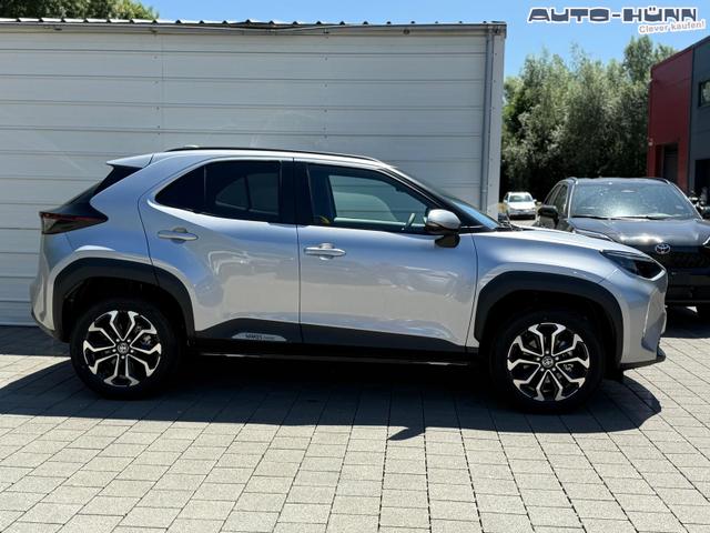 Toyota Yaris Cross Style Comfort 1,5-l-VVT-iE SafetyP*Navi*WinterPak*Kamera*Klimaauto*ACC*Keyless* 