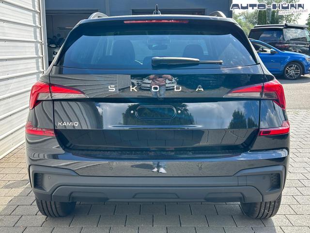 Skoda Kamiq Extra 1.5 TSI DSG AHK*Android Auto*BlackPak*Keyless*SHZ*Kamera*5J Garantie*Klimaauto 