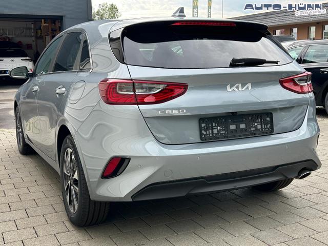 Kia Ceed Gold 1.5 T-GDi, DCT Android Auto*Navi*WinterPak*Klimaauto*16"*Kamera*PrivacyGlas* 
