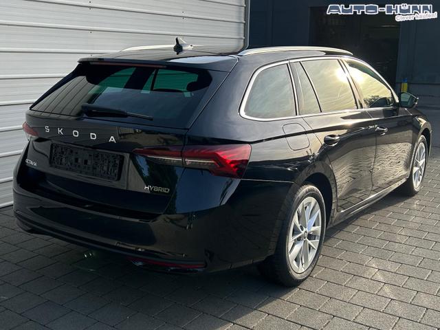 Skoda Octavia Combi Selection Kombi 1.5 TSI DSG AHK*Android Auto*ACC*SHZ*E-Heck*Keyless*Kamera*2Z Klimaauto 