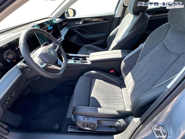 Volkswagen / Passat Variant / / / / DSG+NAVI+MATRIX+MASSAGE+ACC+KAMERA