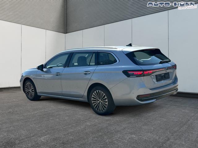 Volkswagen / Passat Variant / / / / DSG+NAVI+MATRIX+MASSAGE+ACC+KAMERA