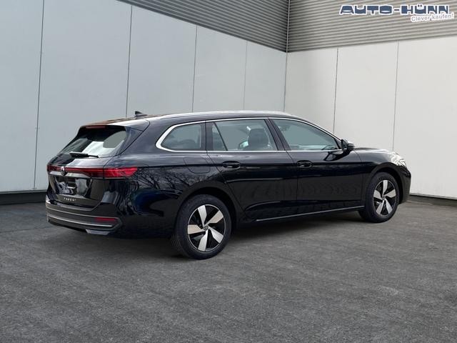 Volkswagen / Passat Variant / Schwarz / / / DSG+AHK+MASSAGE+NAVI+ACC+KAMERA+LED+17 ALU