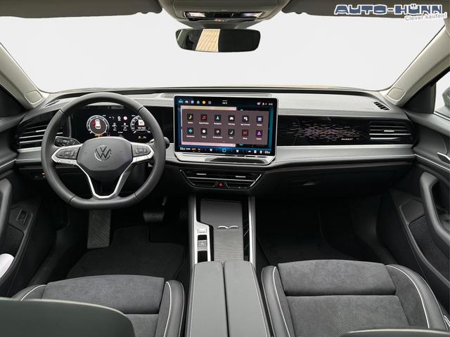 Volkswagen / Passat Variant / Grau / / / DSG+PANO+NAVI+MATRIX+360 KAM+MASSAGE+ACC+18 LM, Beispielbilder, ggf. teilweise mit Sonderausstattung