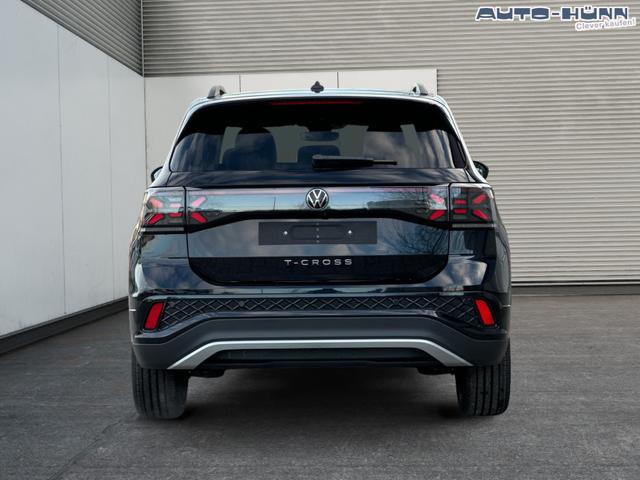 Volkswagen / T-Cross / Schwarz / / / AHK+KAMERA+IQ-LIGHT+SUNSET+PDC+18 LM, Beispielbilder, ggf. teilweise mit Sonderausstattung