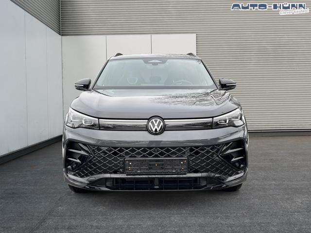 Volkswagen / Tiguan / Grau / / / PLUG-IN+PANO+AHK+HD MATRIX+NAVI+BLACK STYLE+20 LM+ACC
